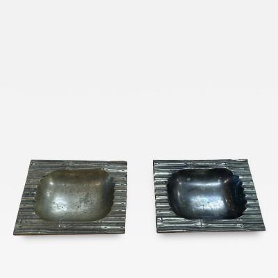 Pair of 2 Italian Decorative Brass Ashtray 1960s