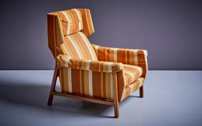 Pair of 2 Umberto Colombo Alberti Reggio Lounge Arm Chairs Orange Peach