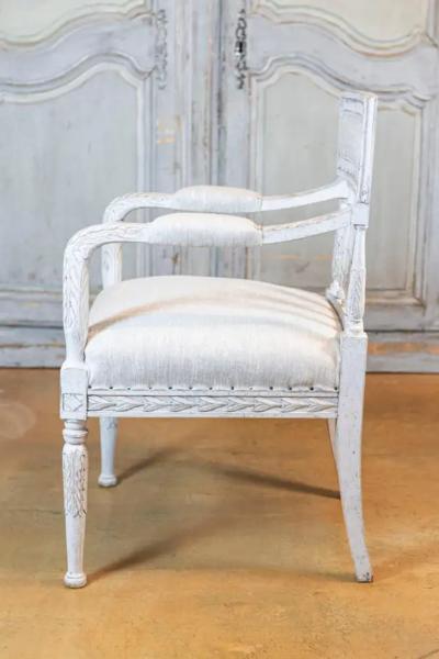 Pair of 20th Century Swedish Gustavian Style Chairs