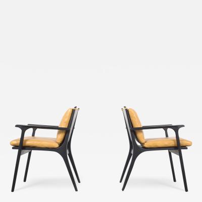 Pair of 21st Century Leather Armchairs