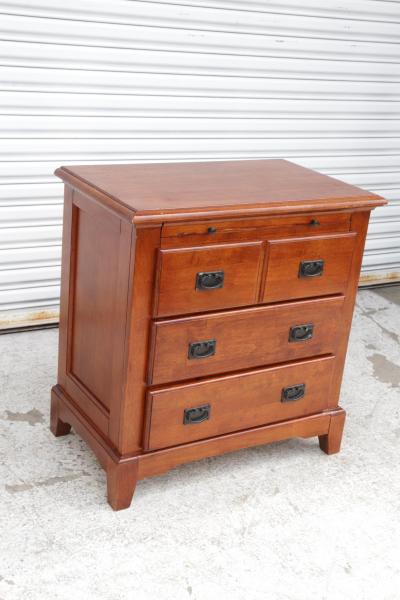 Pair of 3 Drawer Nightstand in Michaels Cherry