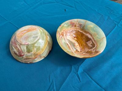 Pair of 4 diameter Onyx Bowls