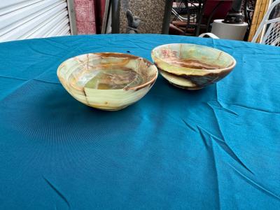 Pair of 4 diameter Onyx Bowls