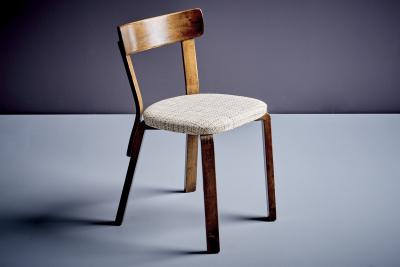 Pair of 69 chairs for Artek by Alvar Aalto