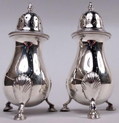 Pair of American Edwardian Classical Sterling Silver Pepper Shakers