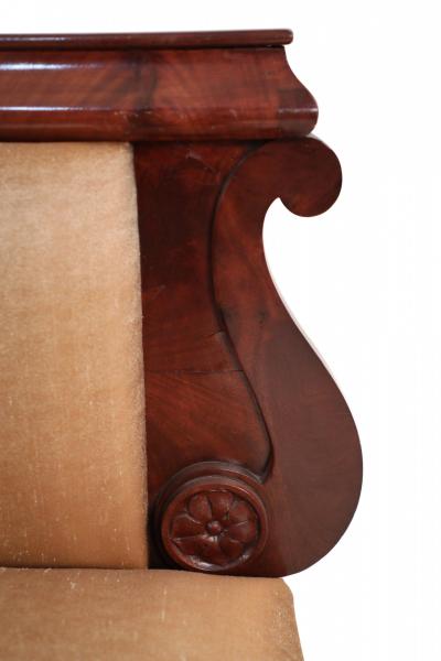 Pair of American Empire Crotch Mahogany Veneer Upholstered Window Seats