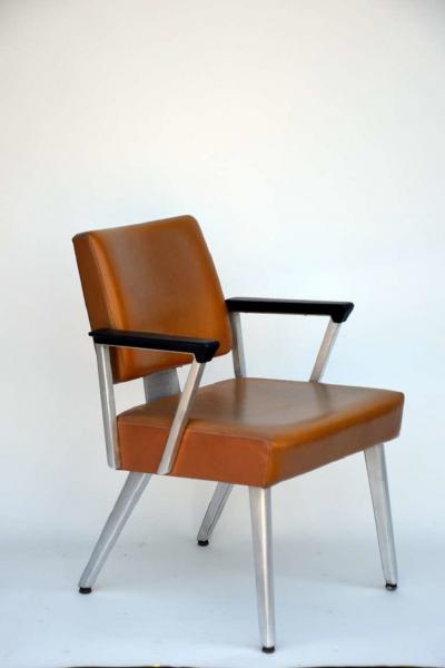 Pair of Angular GF GoodForm Aluminum and Vinyl Armchairs