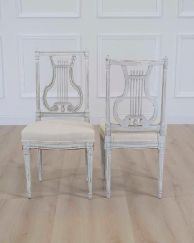 Pair of Antique French Neoclassical Painted Chairs in Antique Linen