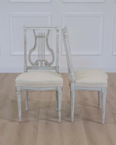Pair of Antique French Neoclassical Painted Chairs in Antique Linen