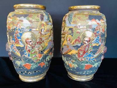 Pair of Antique Japanese Satsuma Vases Figural Scenes
