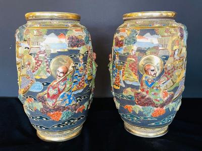 Pair of Antique Japanese Satsuma Vases Figural Scenes
