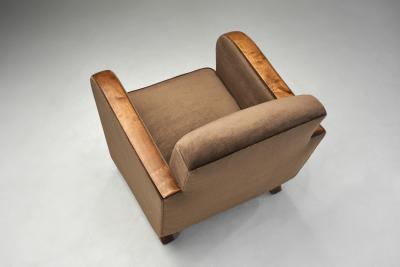 Pair of Art Deco Armchairs with Brown Upholstery Europe ca 1930s