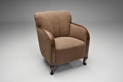 Pair of Art Deco Armchairs with Cabriole Style Front Legs Europe 1930s