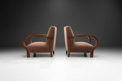 Pair of Art Deco Armchairs with Walnut Veneer Europe circa 1930s