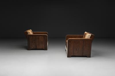 Pair of Art Deco Club Chairs in Deer Hide Europe First Half of the 20th Century