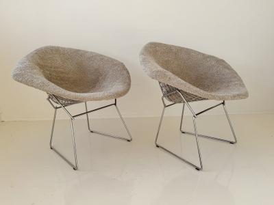 Pair of Bertoia Diamond Chairs 