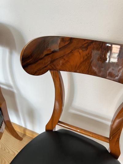Pair of Biedermeier Shovel Chairs Walnut Black Leather Austria circa 1820
