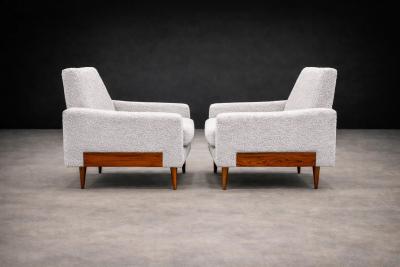 Pair of Brazilian Modern Armchairs in Caviuna Light Gray Sherpa