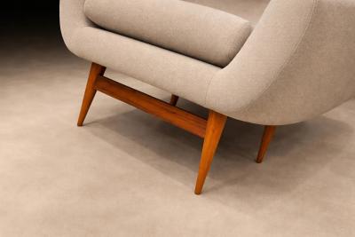 Pair of Brazilian Modern Cavi na Wood Lounge Chairs Brazil 1950s