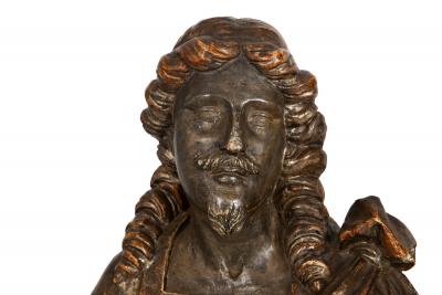 Pair of Carved Polychromed Wood Reliquary Busts of Saints 17th 18th Century
