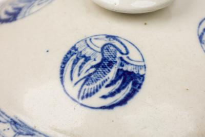 Pair of Chinese Mixed Blue White Porcelain Covered Bowls with Bird Decoration