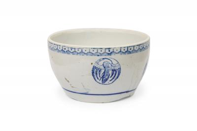 Pair of Chinese Mixed Blue White Porcelain Covered Bowls with Bird Decoration