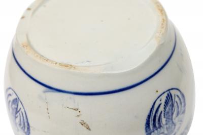 Pair of Chinese Mixed Blue White Porcelain Covered Bowls with Bird Decoration
