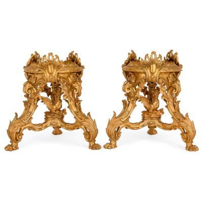 Pair of Chinoiserie style gilt bronze stands