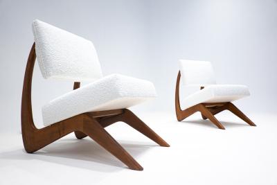 Pair of Contemporary Italian Chairs