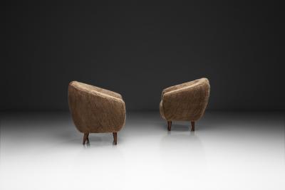 Pair of Curved Armchairs with Tapered Wooden Legs Europe Mid 20th Century