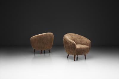 Pair of Curved Armchairs with Tapered Wooden Legs Europe Mid 20th Century