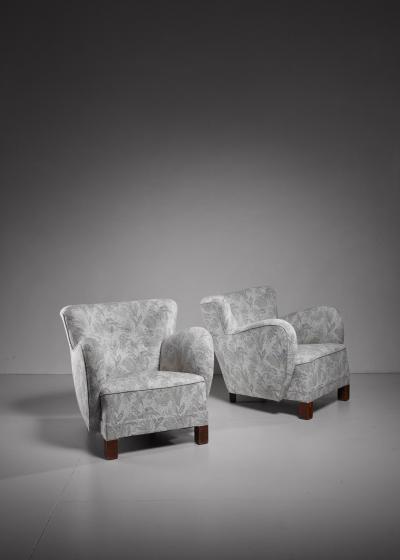 Pair of Danish lounge chairs 1940s