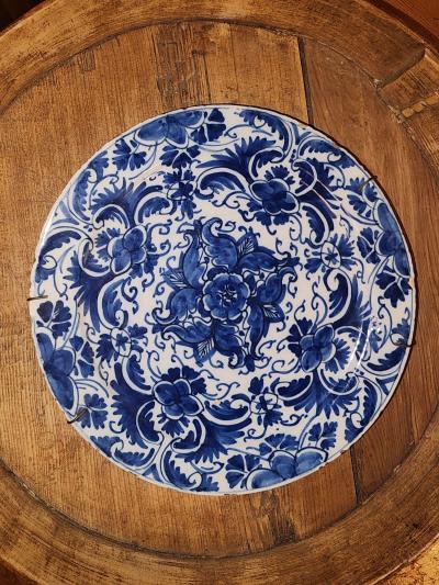 Pair of Deep Blue 18th c Delft Plates