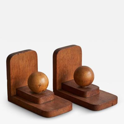 Pair of Distinct Art Deco Bookends in Wood 1930s