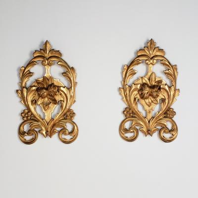 Pair of Early 20th Century Italian Gilt Wood Carvings