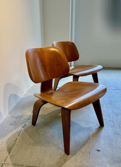 Pair of Early Charles Eames for Herman Miller LCW Lounge Chairs