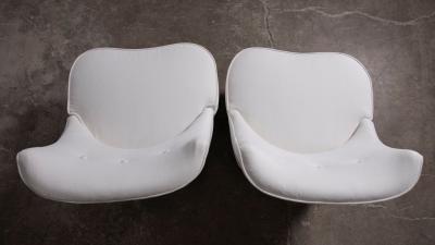 Pair of Edward Wormley for Dunbar Teardrop Slipper Chairs in White Velvet