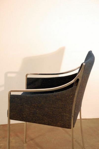 Pair of Elegant 1970s Chrome Armchairs