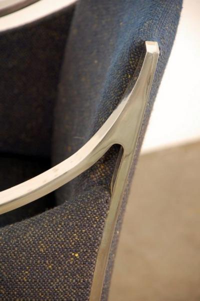 Pair of Elegant 1970s Chrome Armchairs