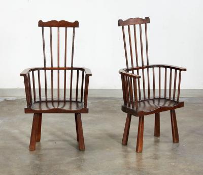 Pair of English Arts Crafts Windsor Armchairs c 1900