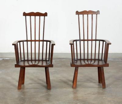 Pair of English Arts Crafts Windsor Armchairs c 1900