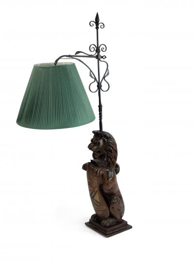 Pair of English Georgian Carved Oak Lion Table Lamps