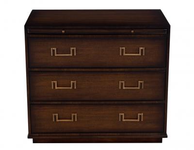 Pair of English Traditional Style Mahogany Nightstand Chests
