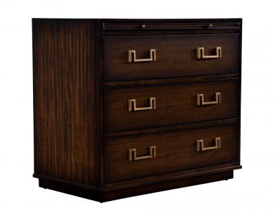 Pair of English Traditional Style Mahogany Nightstand Chests