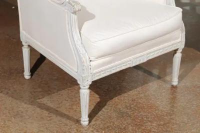 Pair of French 1890s Louis XVI Style Painted Wood Berg re Chairs with Upholstery