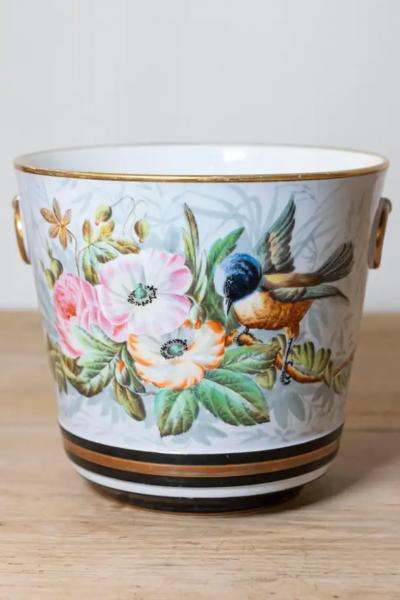 Pair of French 19th Century Paris Porcelain Cachepots Planters with Bird Motifs