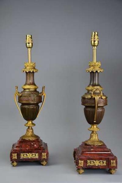 Pair of French 19thc fine quality bronze gilt bronze table lamps