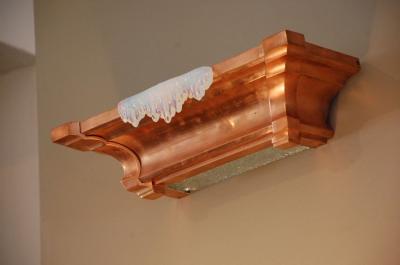 Pair of French Art Deco Copper and Opalescent Glass Icicle Sconces by Ezan