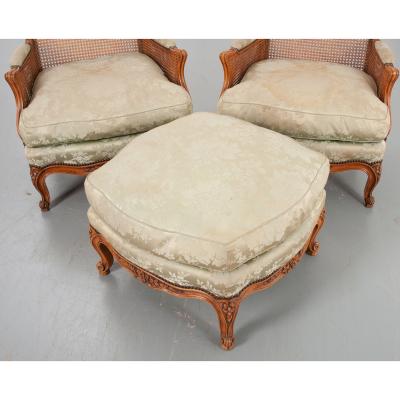 Pair of French Early 20th Century Louis XV Style Bergeres Ottoman
