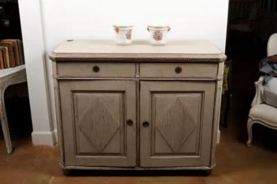 Pair of French Late 18th Century Paris Porcelain Cachepots with Floral D cor